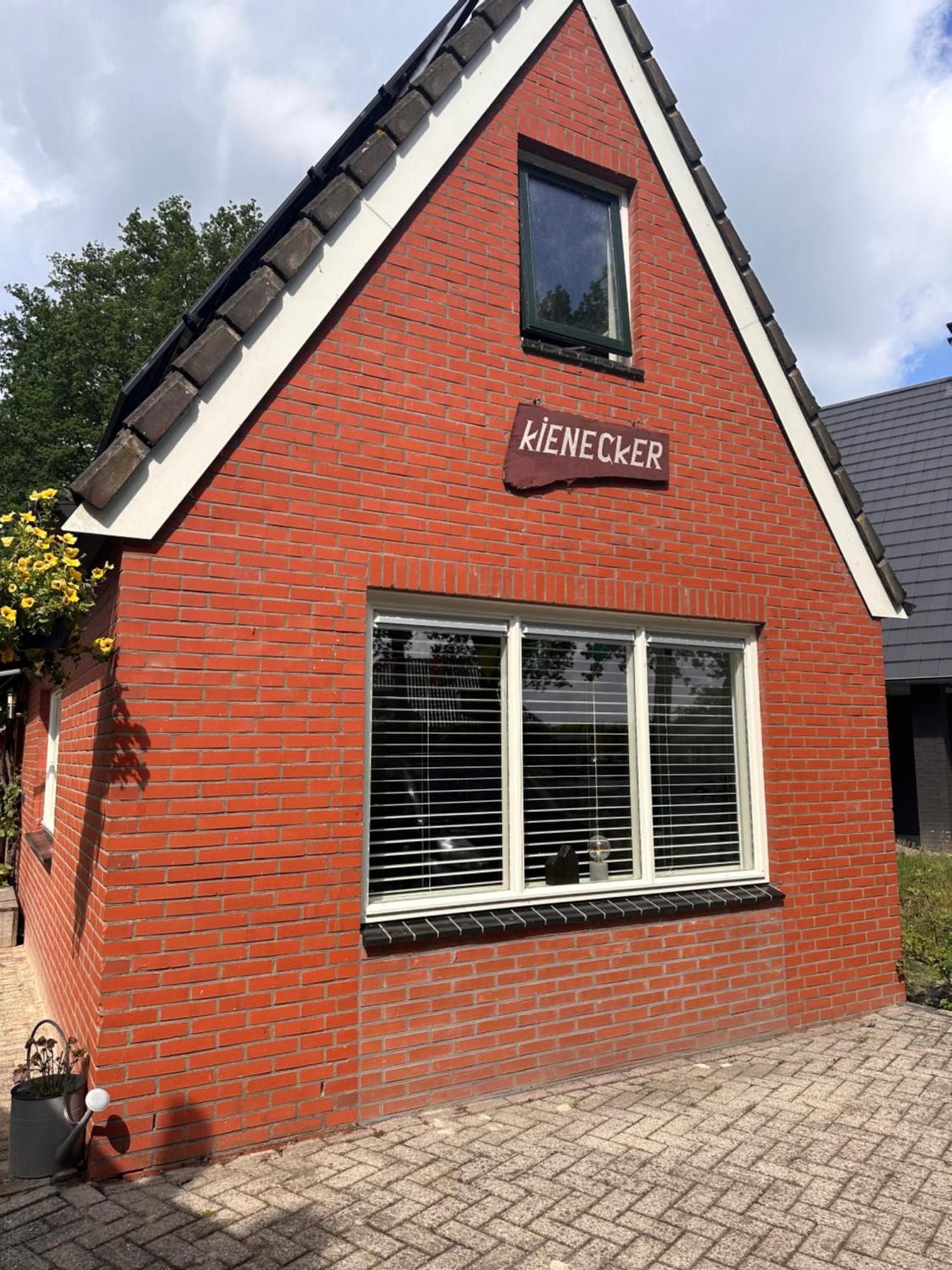 B&B Het Kleine Huisje 埃曼 外观 照片